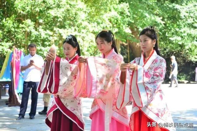 农历7月7日(七月初七，七夕节)